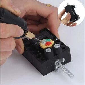 Compact Mini Table Vise for Jewelry and Watch Repair - Portable Design NIP